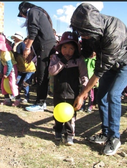 MANOS DE AMOR JOVENES EN ACCION DE LA FUNDACION CASA DEL PAN